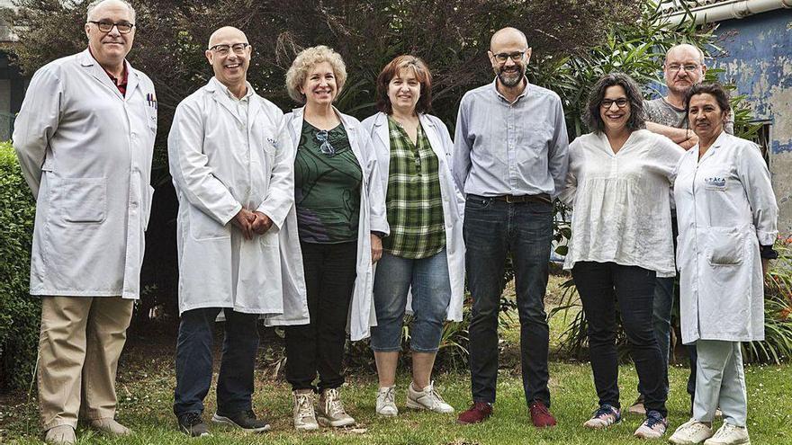 Miembros del equipo de Utaca, con el psicólogo Niceto González (segundo desde la izquierda).