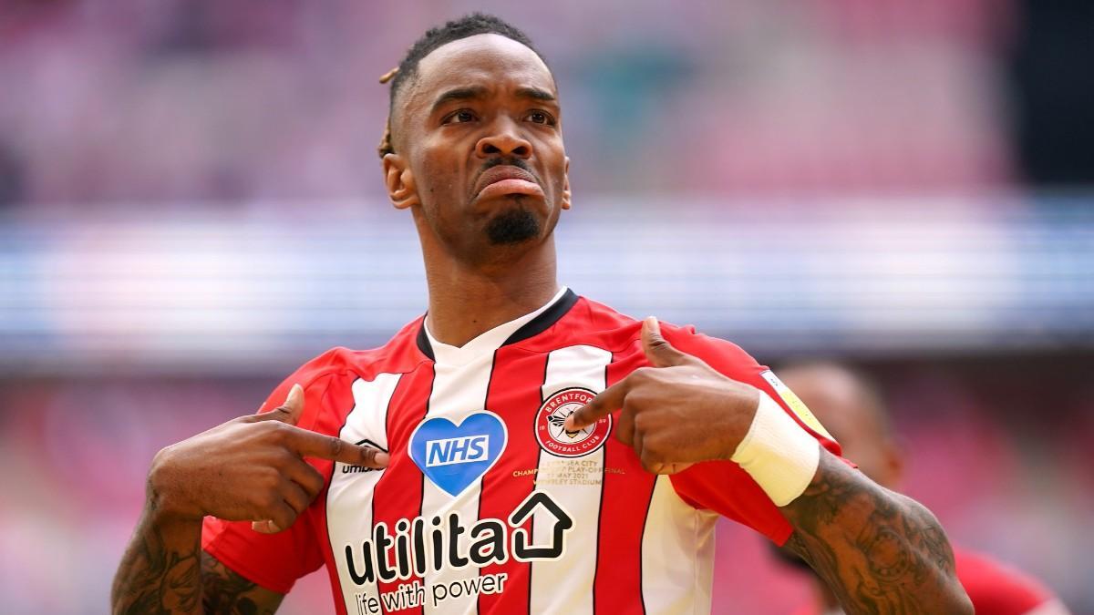 Toney celebra el primer gol en Wembley