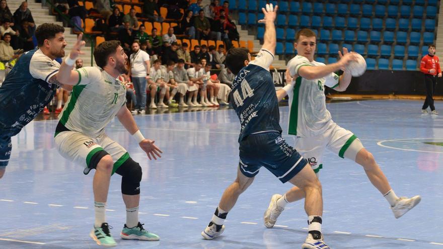 Un Frigoríficos ridículo dice adiós a la Copa en Pamplona