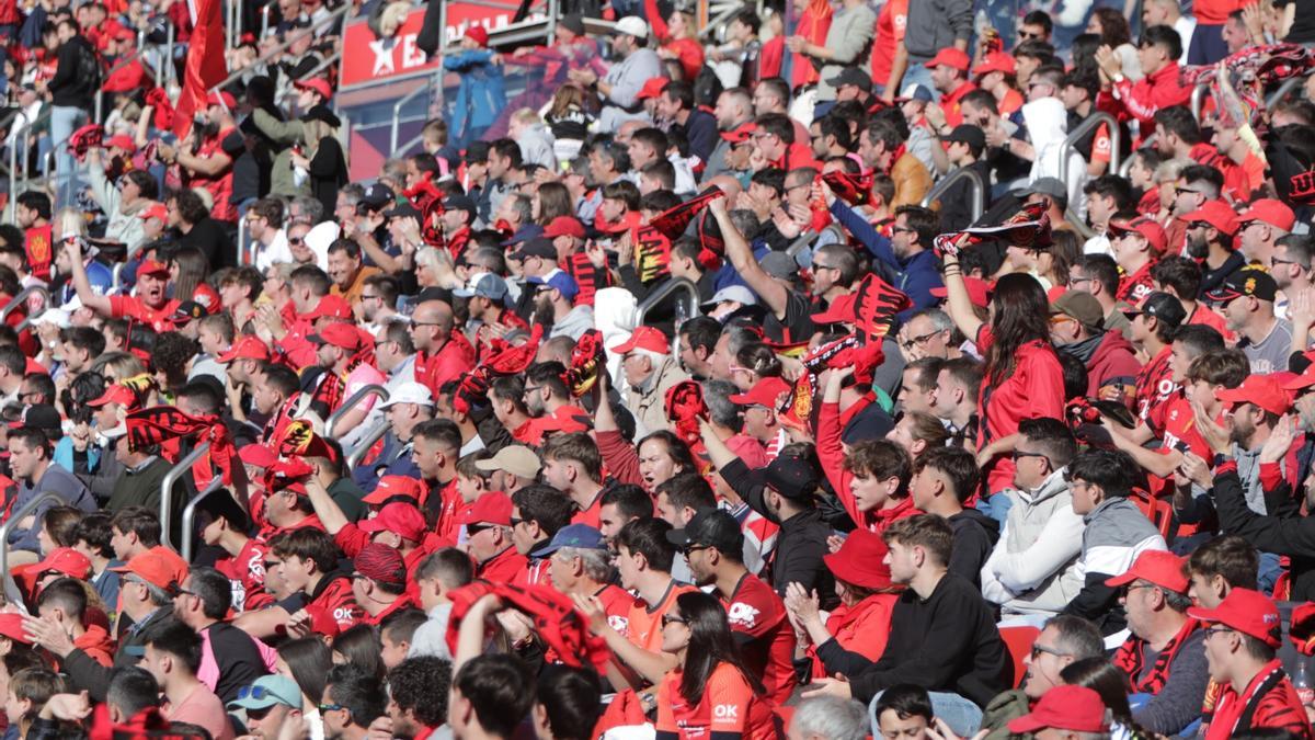 La afición del Mallorca ha animado sin descanso al equipo.