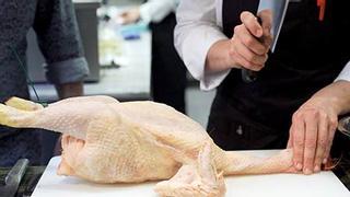 Ariadna Julian: un pollo entero al horno para alucinar