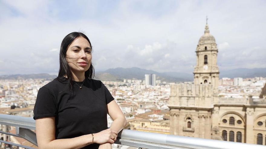 La hija de Carlos Saura muestra la cara personal de un creador tenaz: "Jamás se aburrió"