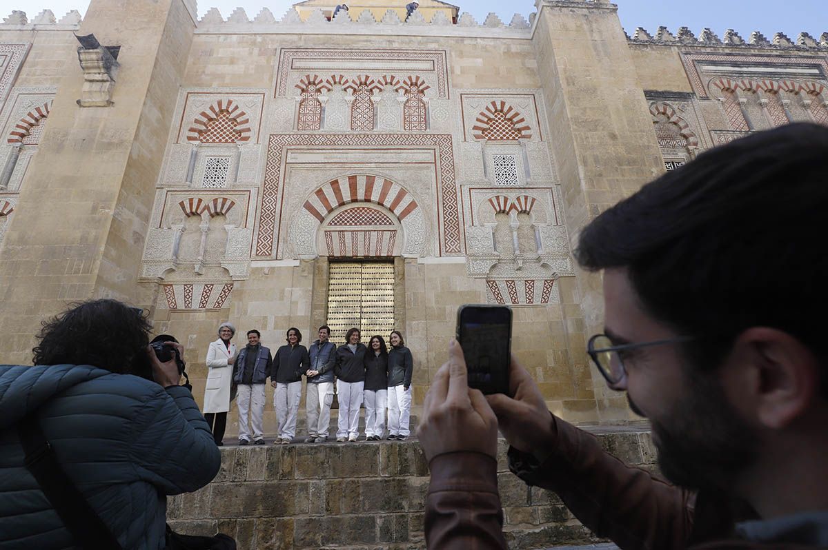 Así luce la puerta de la Concepción Antigua de la Mezquita tras su restauración