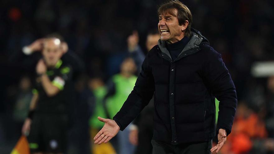 Conte pide paciencia: "Las estructuras ganadoras no se hacen de la noche a la mañana"