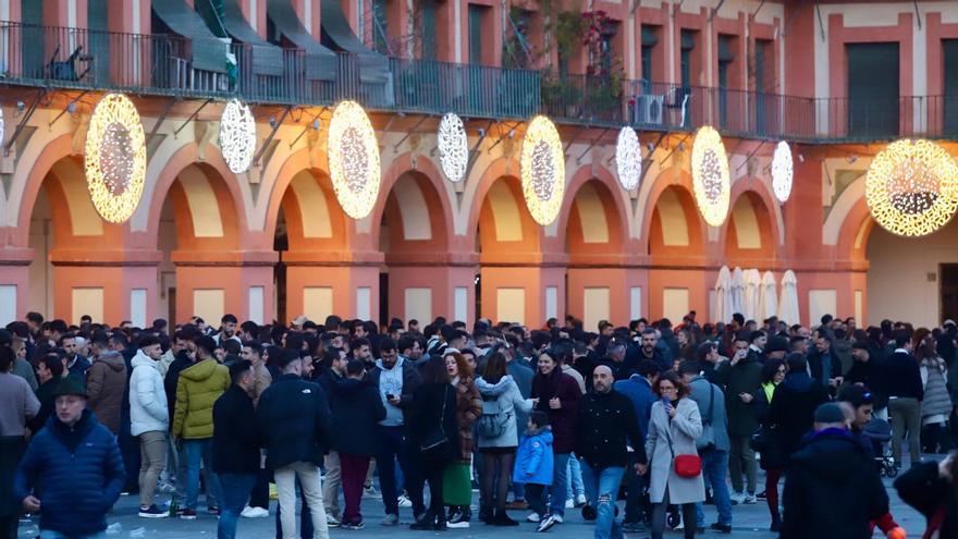 Córdoba vive una tranquila &#039;tardevieja&#039; marcada por el frío