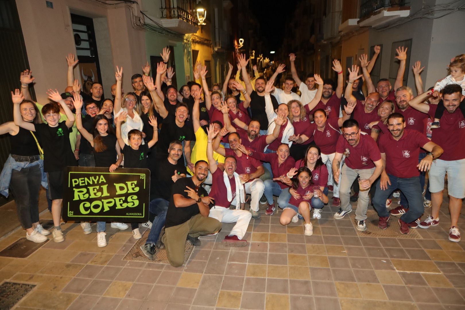 Galería de fotos: El Esclat de Festa inaugura por todo lo alto las fiestas de Almassora