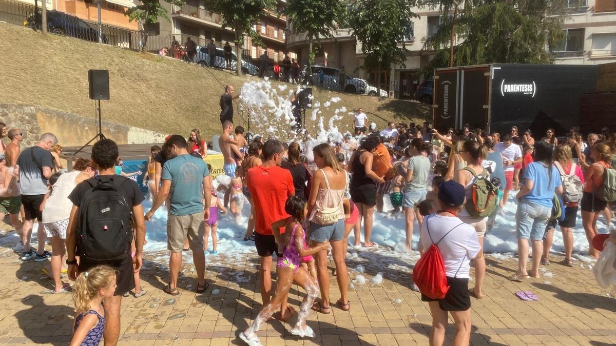 Festa de l'escuma en la darrera edició de la Festa Major de Bagà