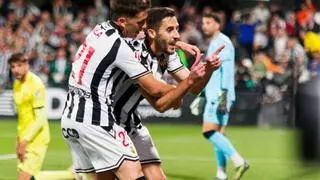 CD Castellón | El discreto encanto del fútbol de Sergio Dueñas, Moyita