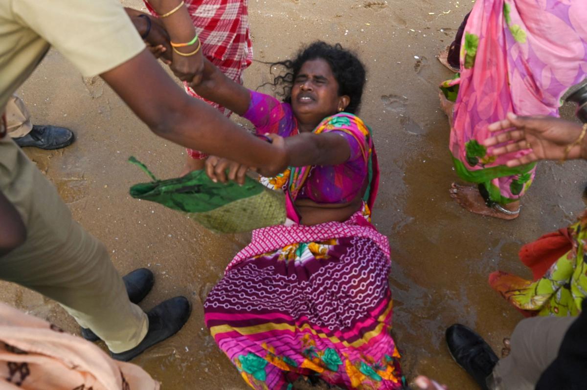 Plegarias en Chennai (Índia) en homenaje a las víctimas del tsunami del 2004 en el Índico