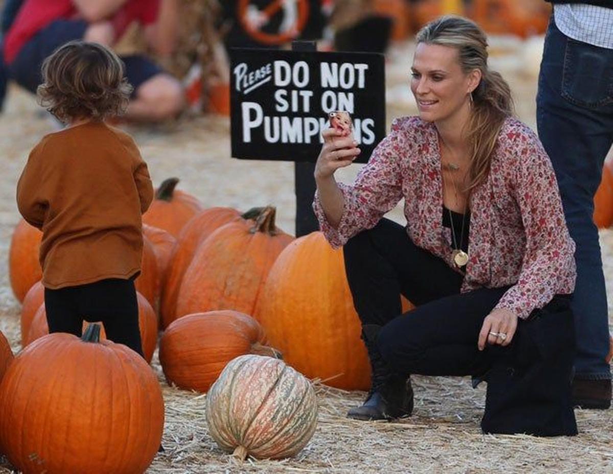 Molly Sims, con su hijo