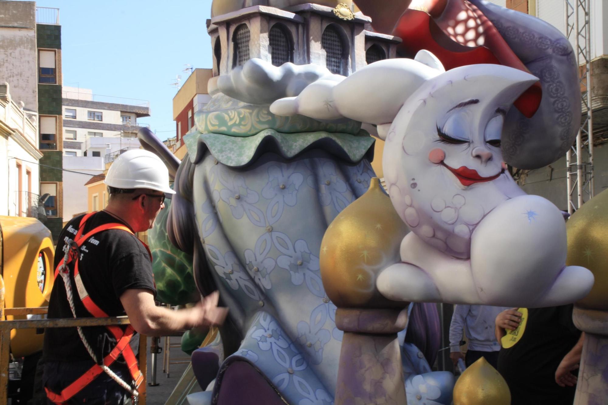 Así va la "plantà" de las fallas en Tavernes de la Valldigna