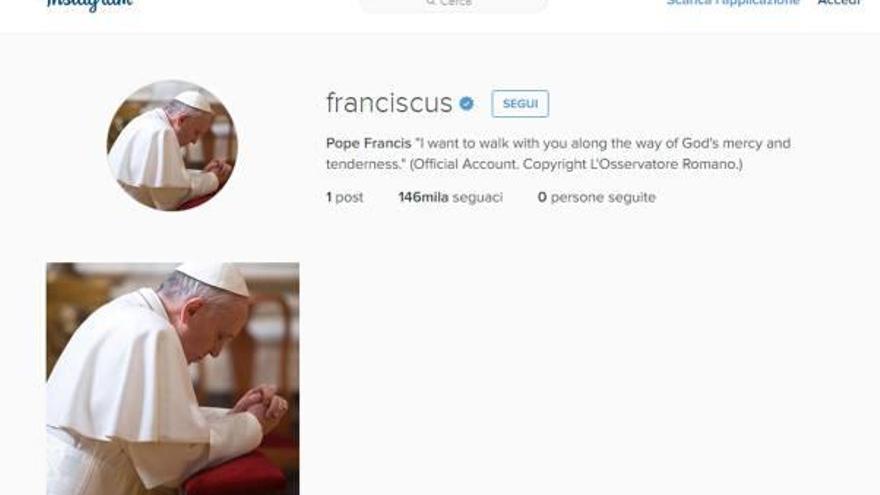 Foto y primer mensaje del Papa en Instagram.