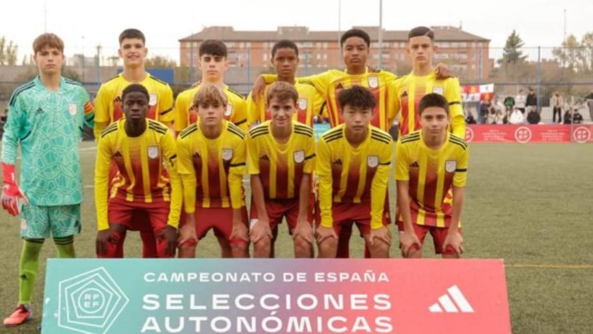 Li Haoyan juega con la selección catalana