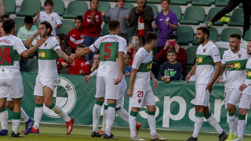Los jugadores del Elche celebran un gol en la victoria del pasado frente al Tenerife