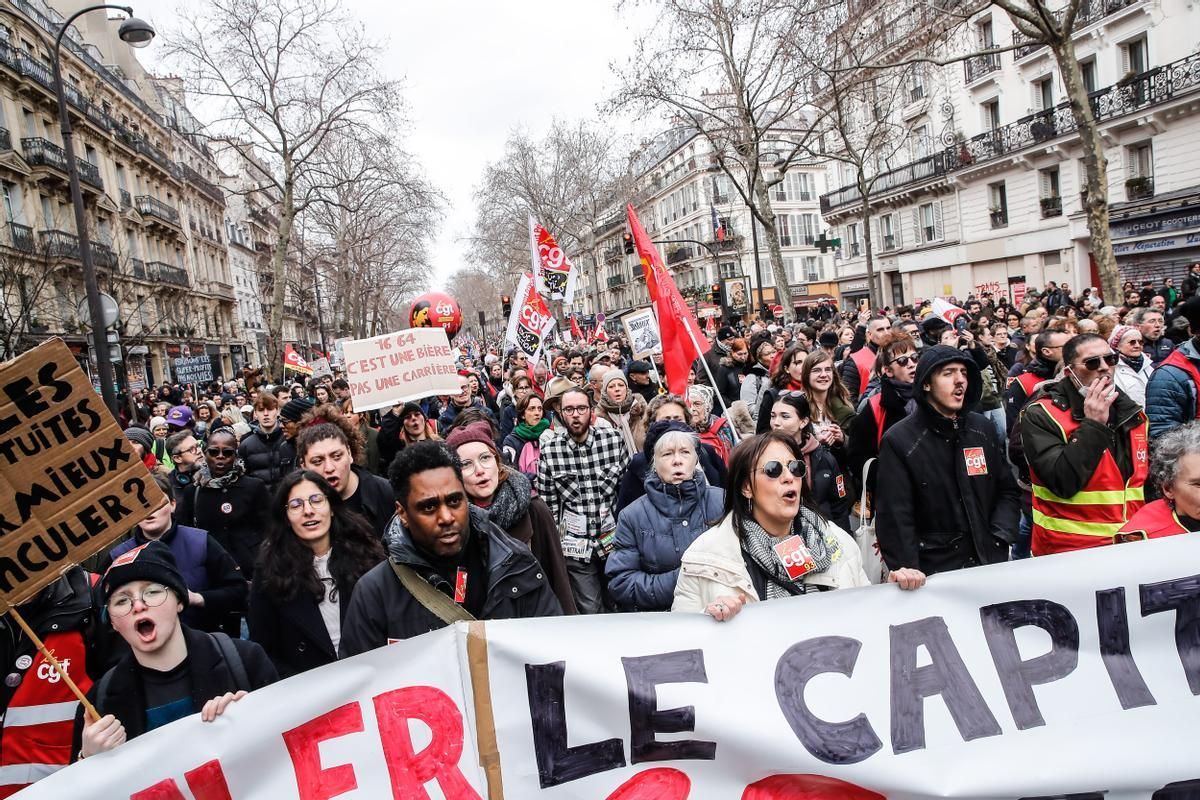 Las protestas continúan en Francia, pero las huelgas tienen un impacto limitado.