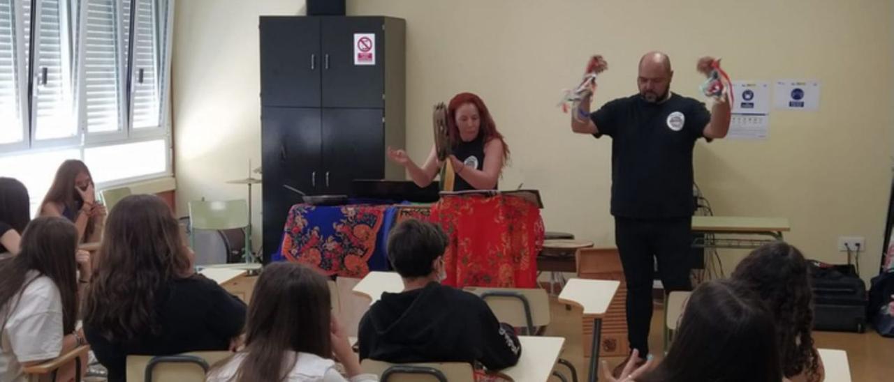 La música tradicional en las aulas del IES León Felipe | E. P.