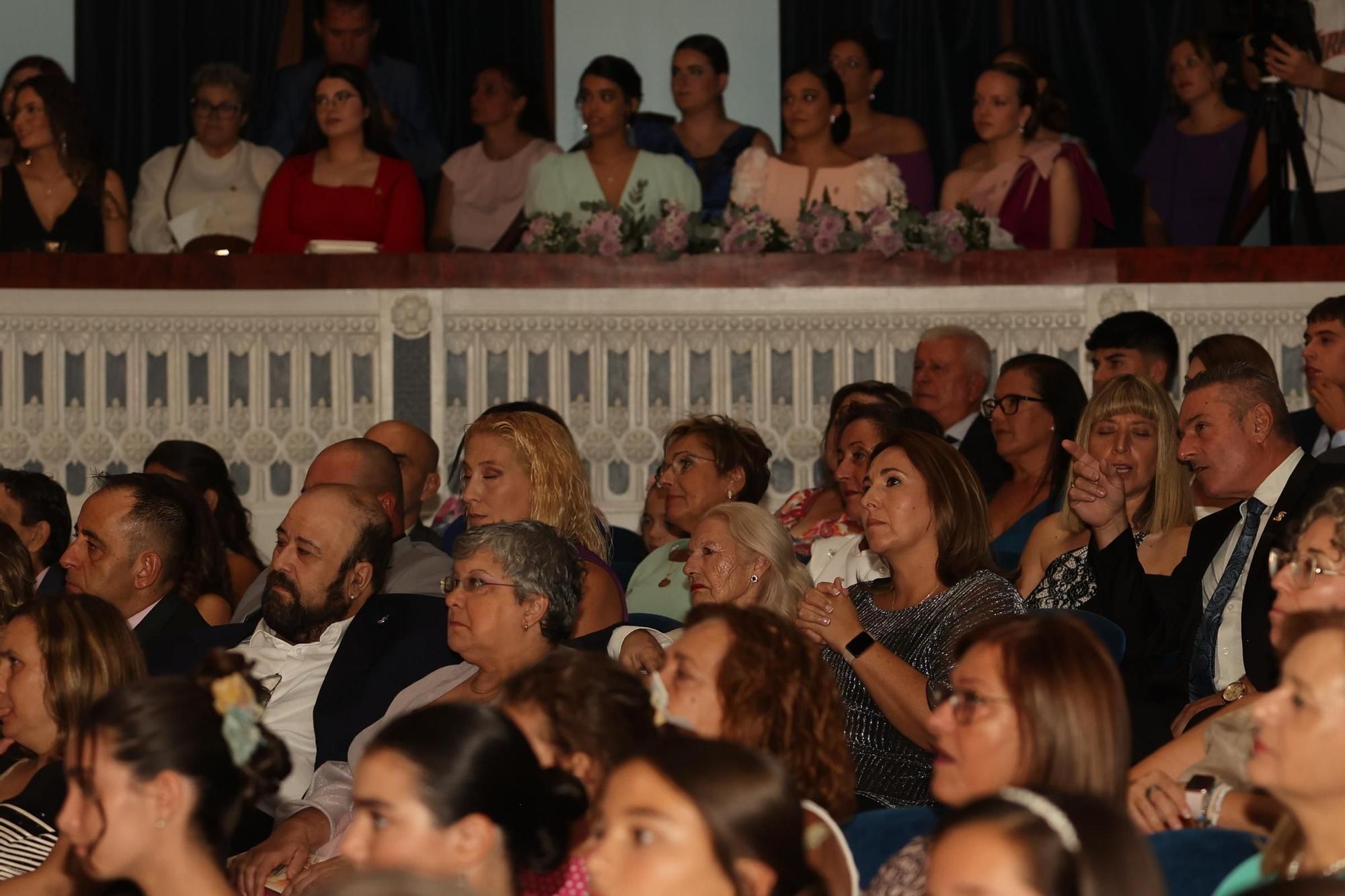 Imposición de bandas a la reina infantil de las fiestas de la Magdalena, Carla Ibáñez