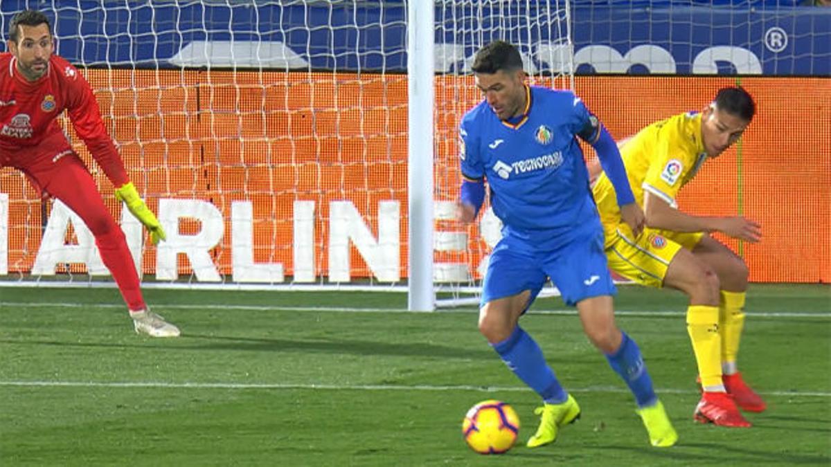 ¡Instinto de nueve! Golazo de Jorge Molina parar abrir la lata ante el Espanyol