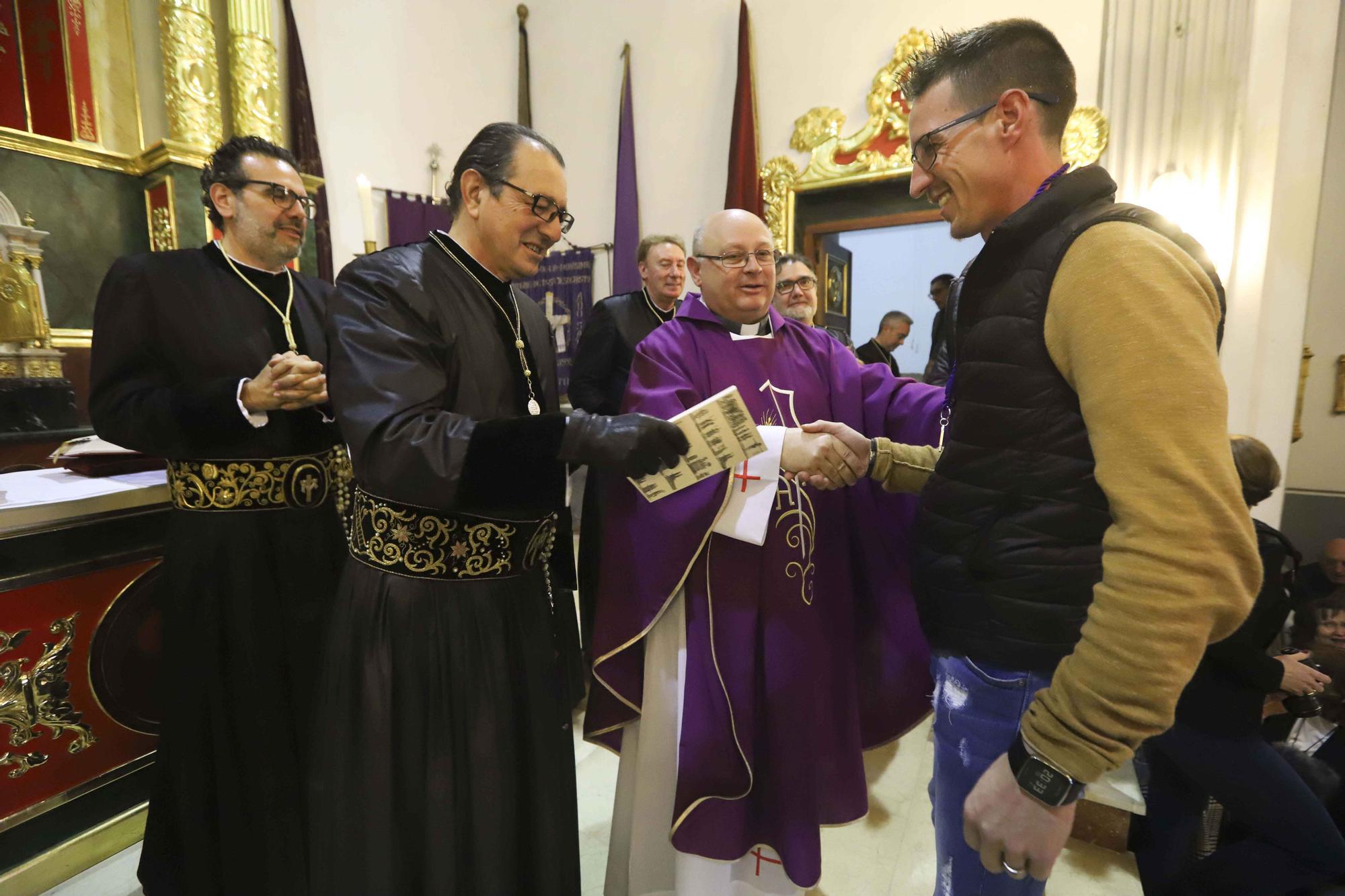 Así fue la última imposición de medallas, en la Semana Santa de Sagunt.