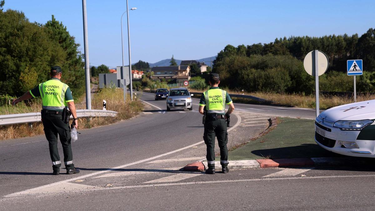 Un control de alcoholemia de la Guardia Civil en Galicia.