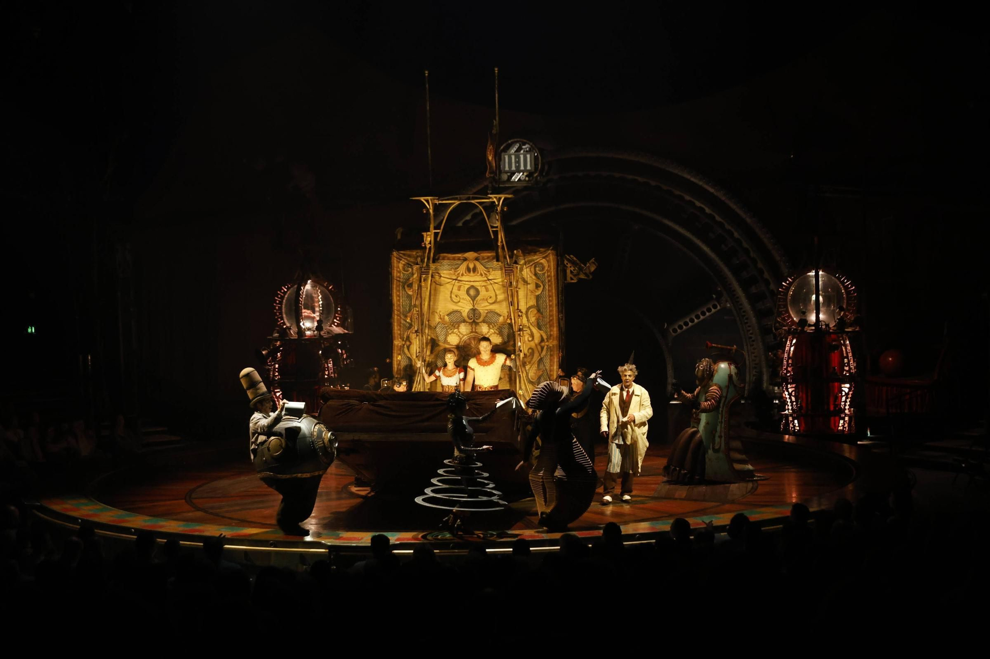 EN IMÁGENES: Acrobacias de todos los colores en el Circo del Sol, se estreno en Gijón