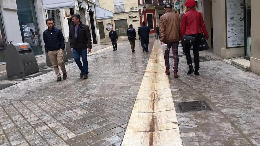 El riesgo de lluvia con barro se mantendrá durante todo el día - La Opinión  de Málaga