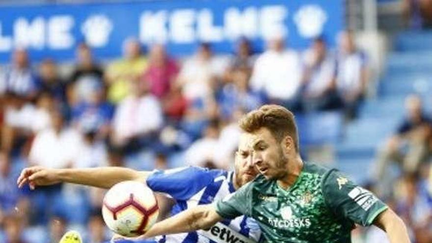 Los metas Pacheco y Pau, culpables del empate sin goles entre Alavés y Betis