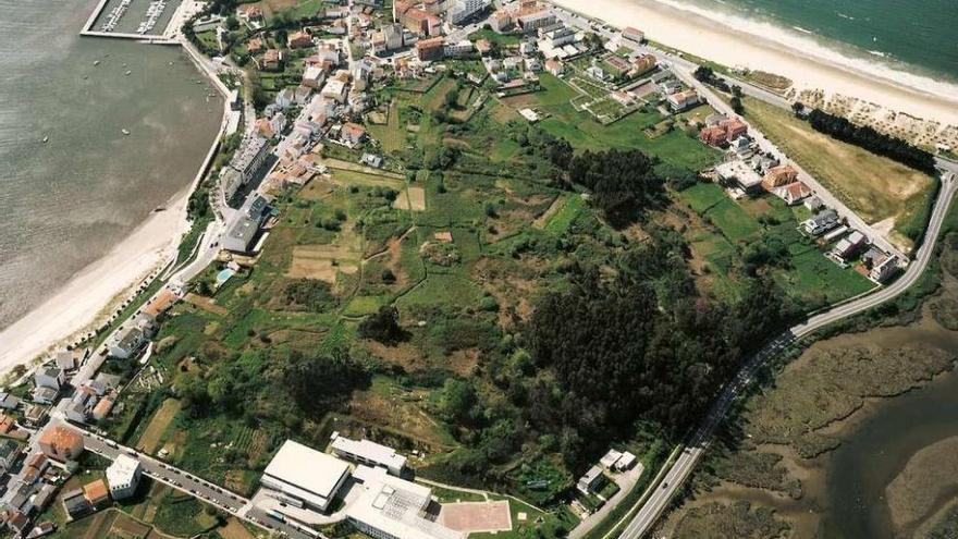 Monte Piñeiro en Miño, que figura como urbanizable desde 1978.