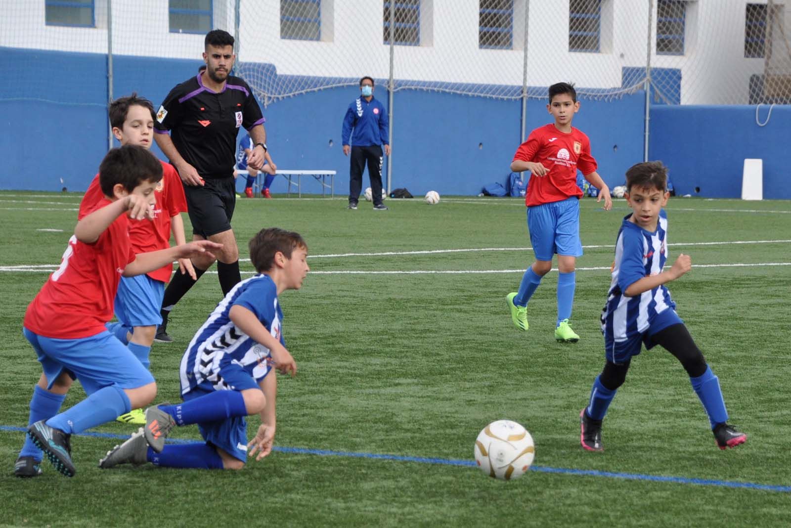 El fútbol base vuelve a sonreír