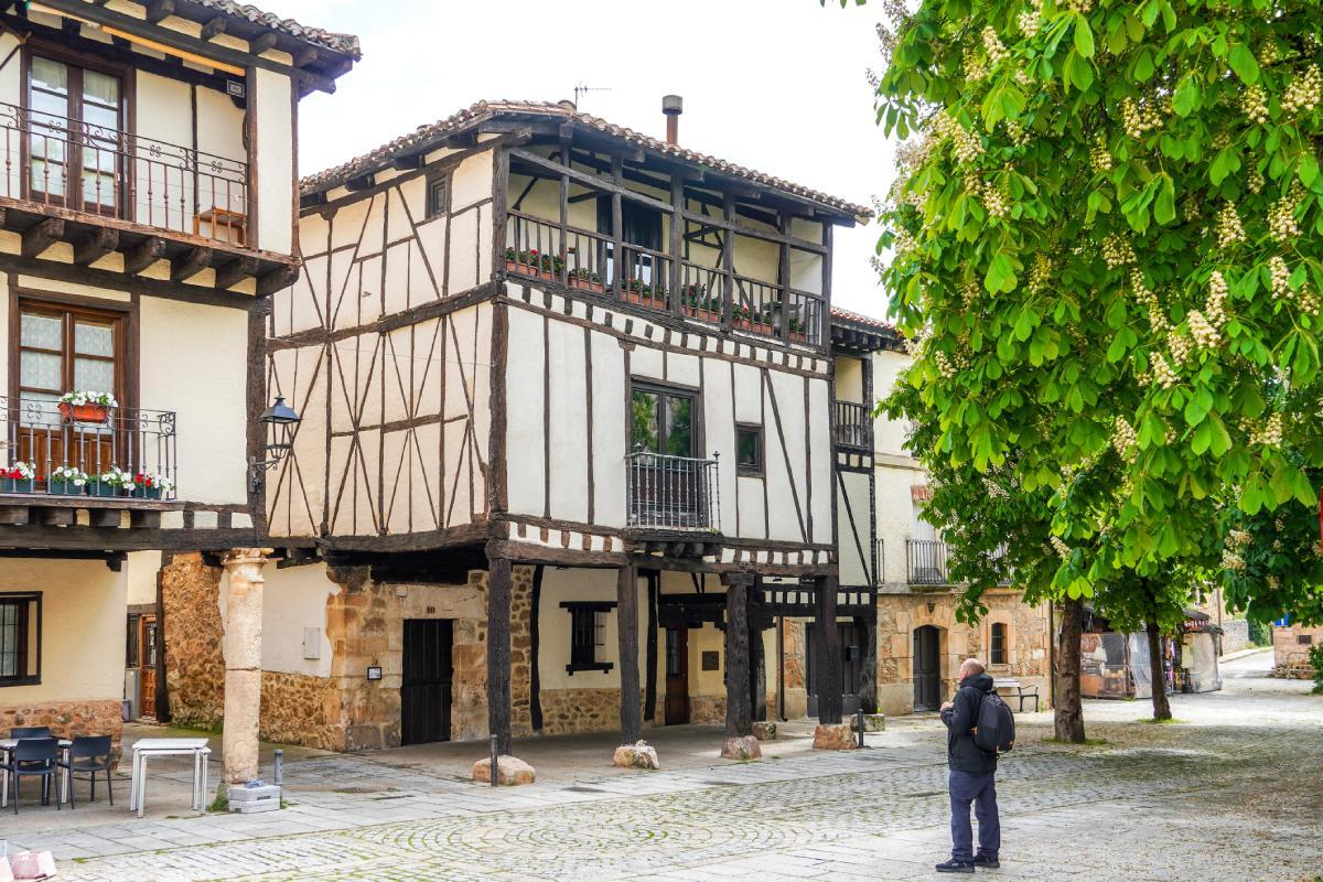 El casto histórico de Covarrubias (Burgos)