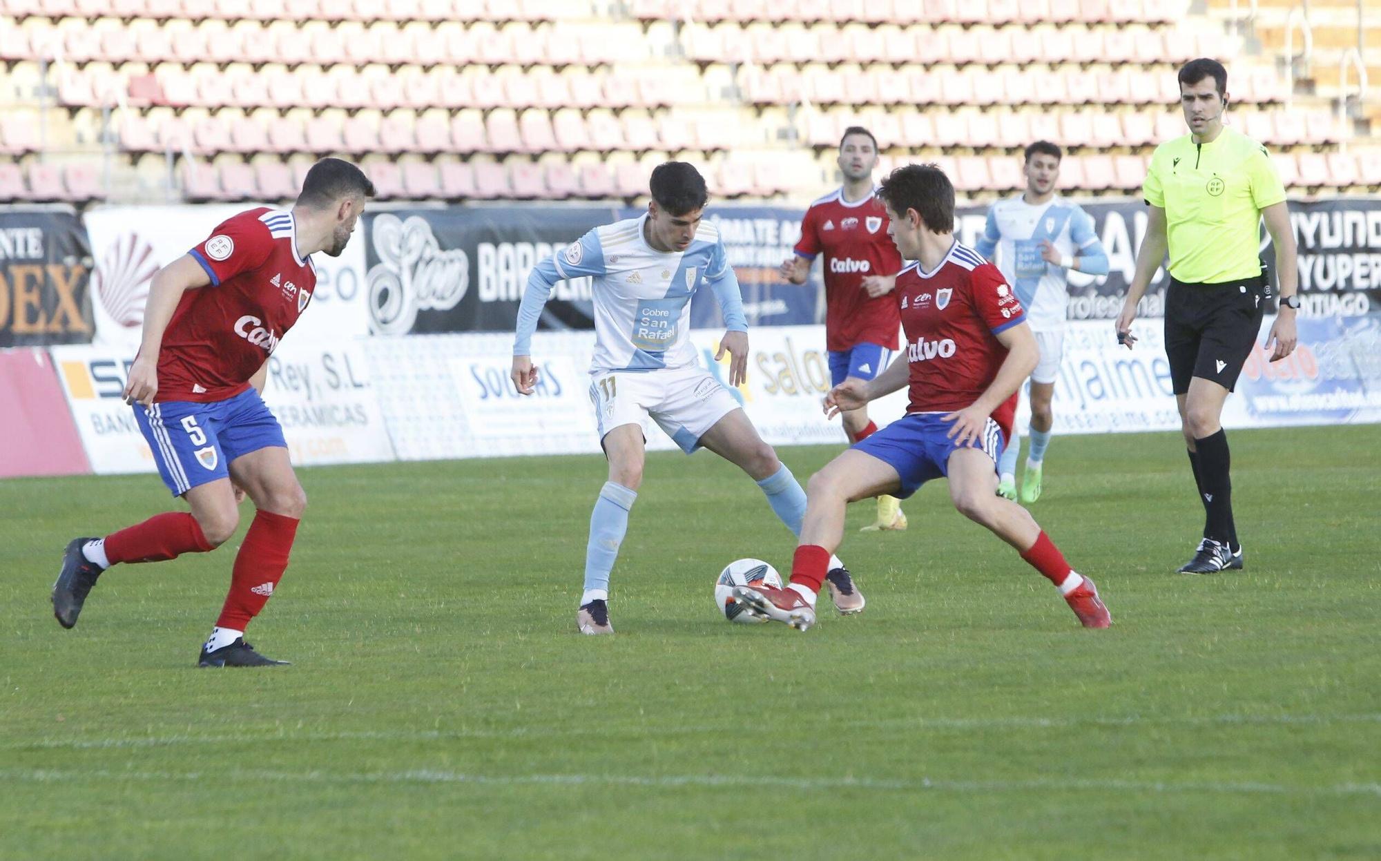 Compostela 0 - 0 Bergantiños: las imágenes del partido