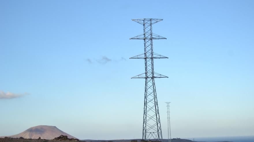 Avería en la línea eléctrica Las Salinas-Gran Tarajal en el sur de Fuerteventura