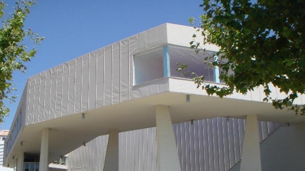 El PSOE de La Vila acusa al Consell de convertir su pleno en un acto de propaganda política El PSOE de La Vila acusa al Consell de convertir su pleno en un acto de propaganda política