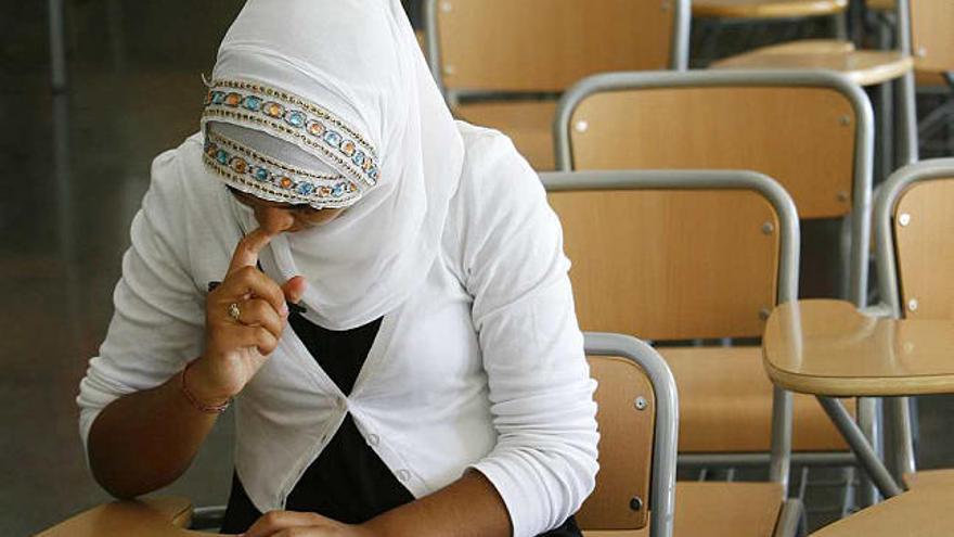 El uso del velo islámico en las aulas de la provincia no ha originado conflictos.