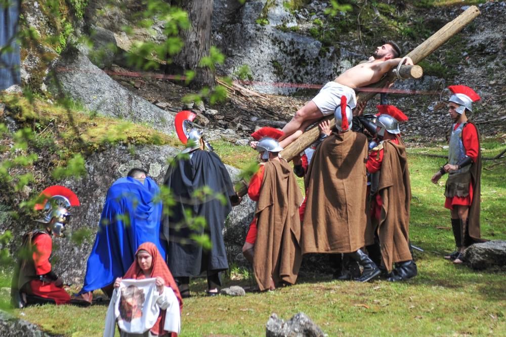 Semana Santa en Paradela: así fue el Viernes Santo