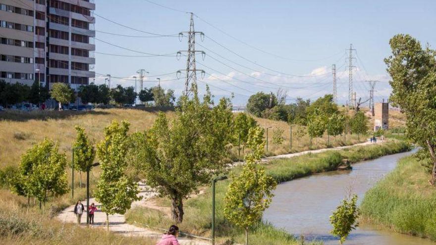 Las líneas de alta tensión de Parque Venecia serán «por fin» soterradas