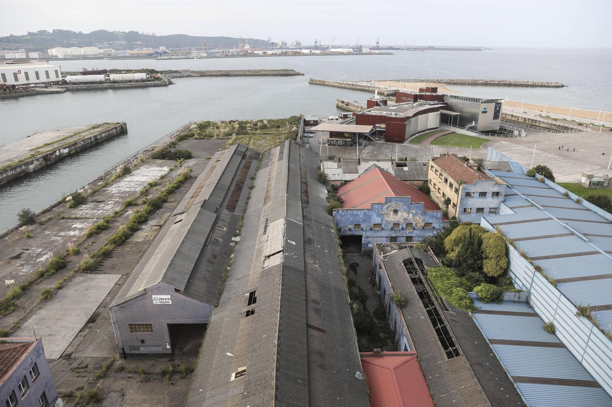 Del pasado al presente: una vista al Oeste de Gijón en imágenes