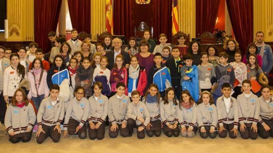 Els escolars, diputats per un dia