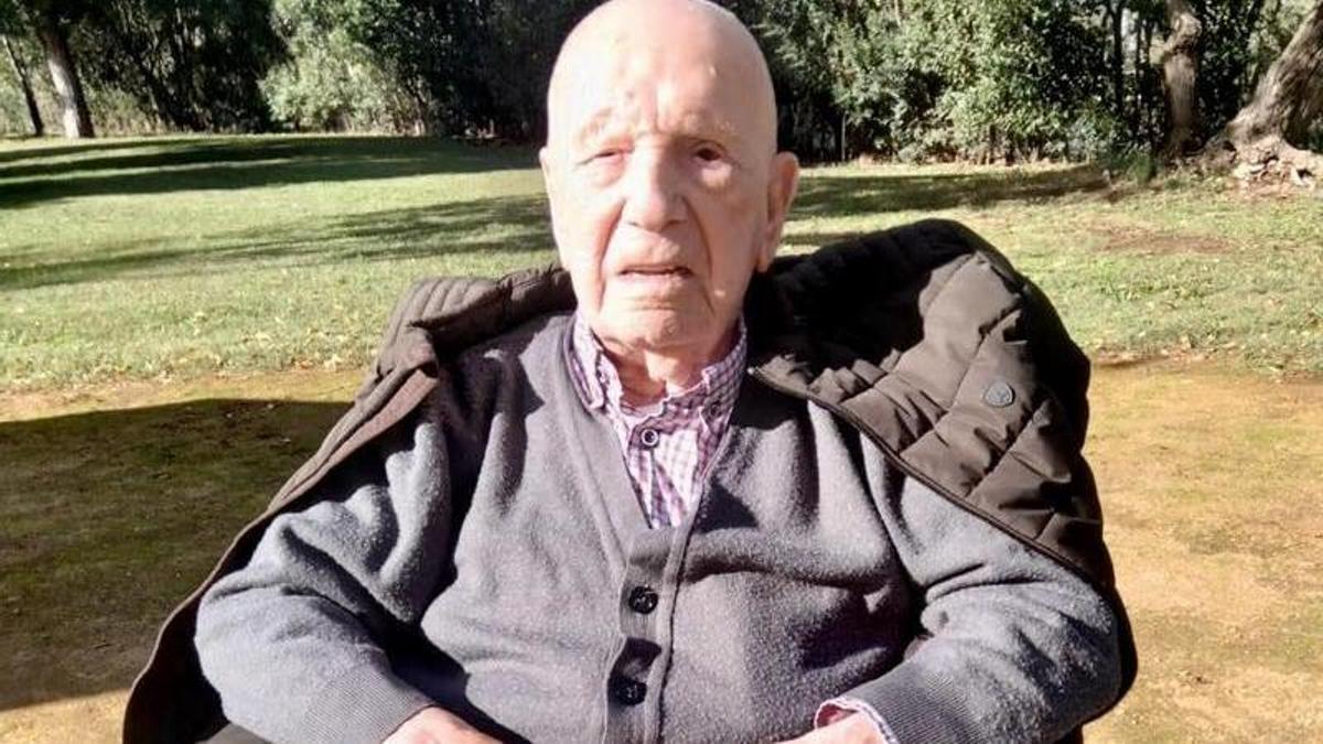 Jesús Redondo Bermejo, el nuevo abuelo de Extremadura, tiene 107 años.