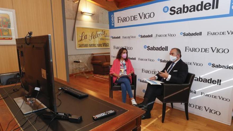 Pablo Junceda y Lara Graña, ayer, en el arranque del seminario sobre fondos europeos.