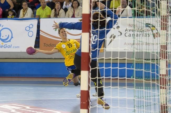 Semifinal de la Challenge Cup entre el Balonmano ...