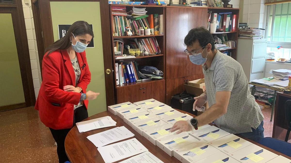 Las tablets volverán a los centros cuando las clases se reanuden