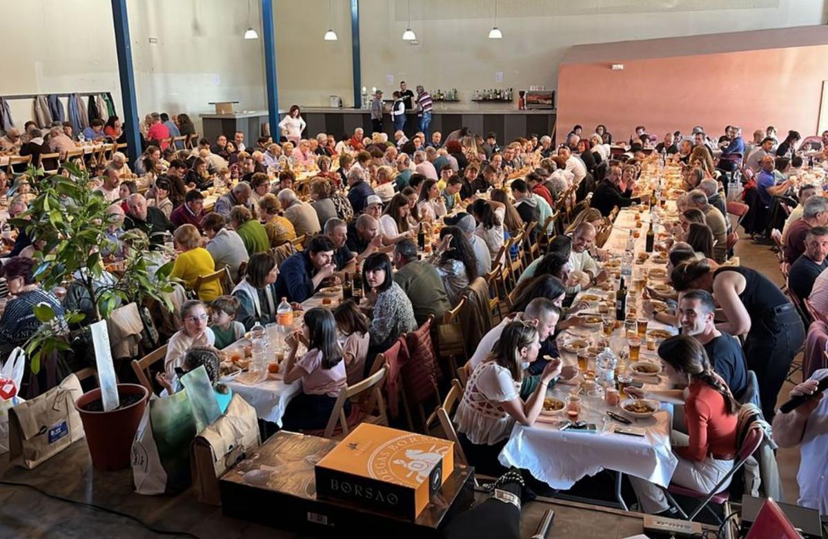 En el Rancho Solidario participaron hasta 360 vecinos de la localidad. | SERVICIO ESPECIAL