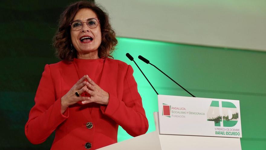 Montero reconoce que los tiempos son "excesivamente largos" en el PSOE ante las denuncias por acoso sexual