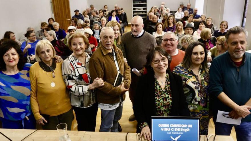Homenaje póstumo a Luis Sepúlveda en Gijón | MARCOS LEÓN