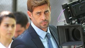  El actor Wiiliam Levy durante un rodaje.