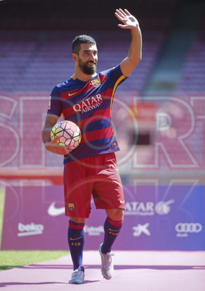 Presentación Arda Turan