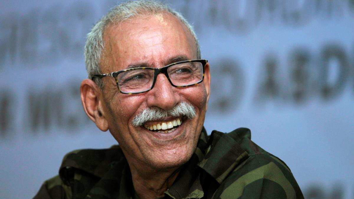 El secretari general del Front Polisario, Brahim Ghali, en una fotografia feta a Tindouf, al sud-est d'Algèria, el 9 de juliol del 2016. Primer pla. (Horitzontal)