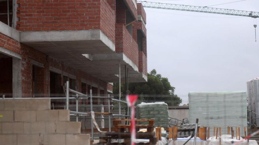 Las casas son 14.000 euros más caras por la subida de materiales