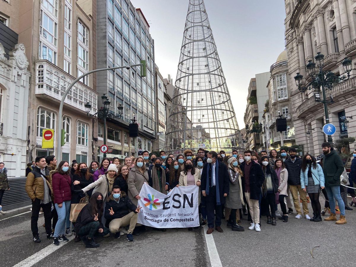 Abel Caballero recibe a los estudiantes Erasmus en la Navidad de Vigo